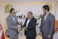 اخذ نشان اهتمام به کیفیت آمارهای رسمی توسط سازمان بورس