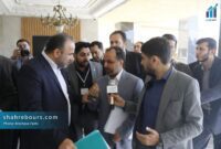 فرار وزیر اقتصاد از پاسخگویی درباره بورس