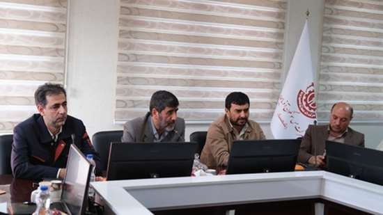 کارگران، پیشران تولید، توسعه و اقتصاد کشور هستند کارگران، پیشران تولید، توسعه و اقتصاد کشور هستند