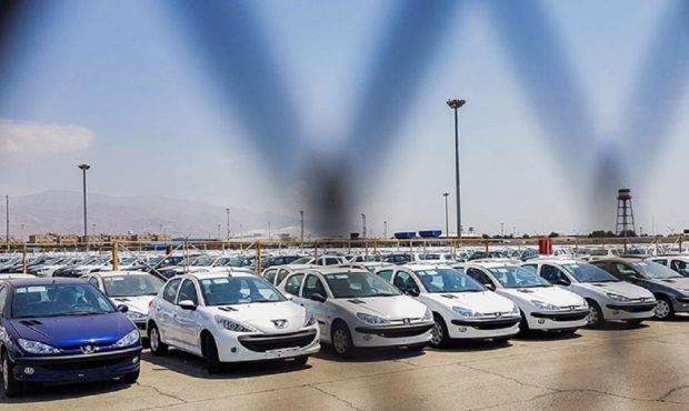 واگذاری باقی‌ مانده سهام سایپا و ایران‌ خودرو منتظر تصویب دو وزیر