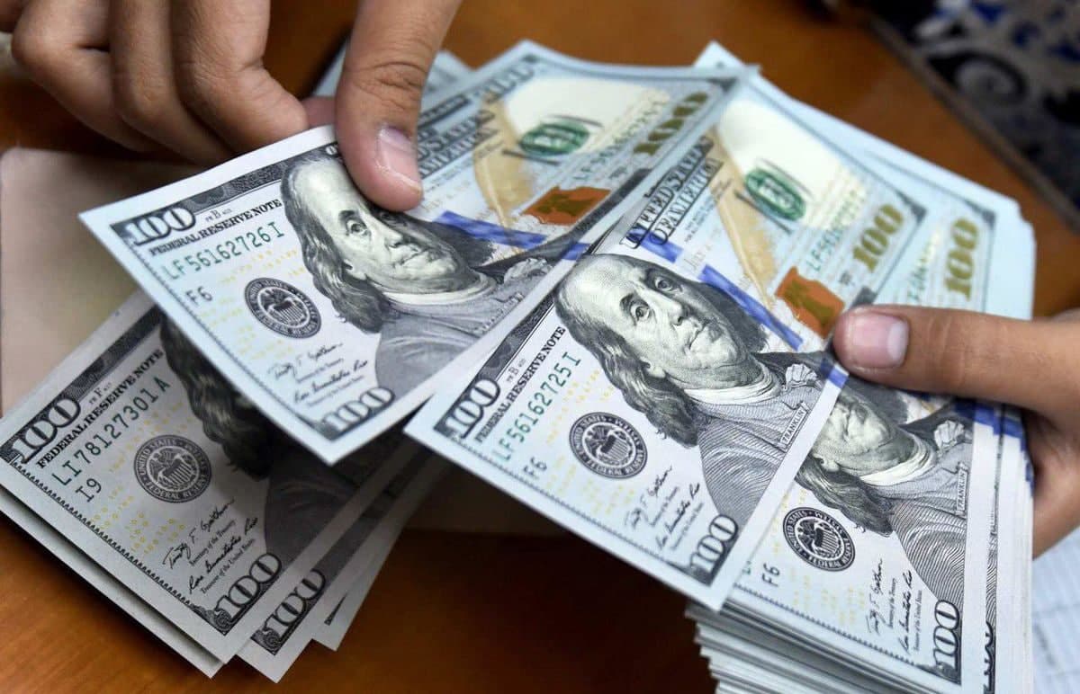 سیگنالی از واشنگتن - پیشبینی قیمت دلار 24 دی 1401