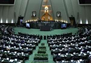 دریافت مالیات از سود سپرده بانکی شرکت های حقوقی - معافیت های مالیاتی بورس - اعتماد مجلس به مردان رئیسی