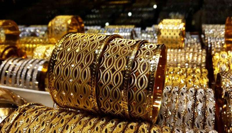قیمت سکه و طلا امروز 22 آذر 1401 - قیمت طلا همچنان در حال کاهش روند کاهشی قیمت طلا تا کجا ادامه دارد؟ لوگو تجارت‌نیوز - کاهش قیمت و تقاضا در بازار طلا