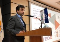 ارز ۴۲۰۰ تومانی و قیمت گذاری دستوری طرفداران زیادی دارد ارز ۴۲۰۰ تومانی و قیمت گذاری دستوری طرفداران زیادی دارد