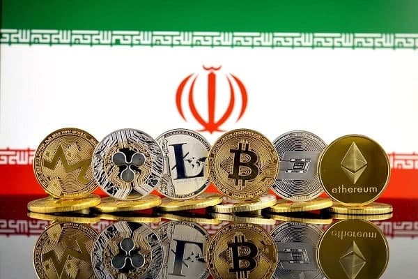 صد و سیزدهمین نشست از سلسله‌نشست‌های علمی دین و فضای مجازی با موضوع «بررسی فقهی معاملات آتی رمز ارز» به همت مرکز ملی فضای مجازی دفتر مطالعات اسلامی و ارتباطات حوزوی برگزار می‌شود. این نشست با حضور حجت الاسلام مهدی خطیبی عضو هیئت علمی گروه اقتصاد مؤسسه آموزشی و پژوهشی امام خمینی (ره) برگزار خواهد شد. زمان برگزاری نشست پنجشنبه ۲ تیر ۱۴۰۱ رأس ساعت ۱۰ صبح است. علاقمندان می‌توانند با ترافیک رایگان از طریق اینجا در این نشست شرکت کنند. ایرانی ها در صرافی خارجی