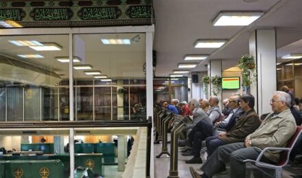 تورم در تمام ابعاد قابل تصور است - بیشترین رشد و افت سهام در سال 1401 - دتولید مجوز افزایش نرخ گرفت - ریزش شاخص کل از کانال 1/5 میلیونی - سرمایه گذاران مردد بین بورس و بانک