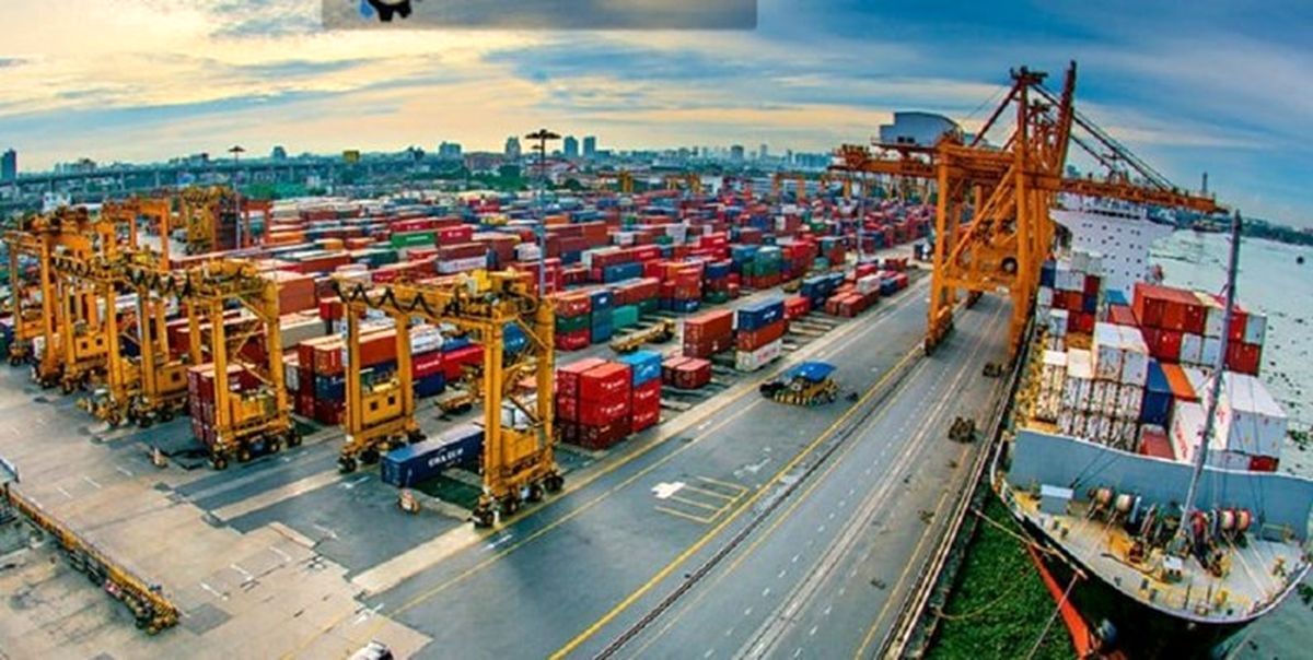 همچنان محاسبات گمرکی بر مبنای ارز ۴۲۰۰ است