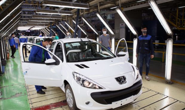 زمان اعلام قیمت جدید کارخانه ای خودروها مشخص شد