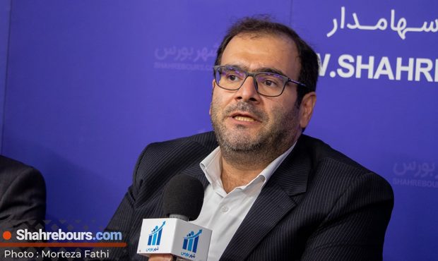 یاسر فلاح: نبود سازمان بورس در نمایشگاه یک رفتار اشتباه است