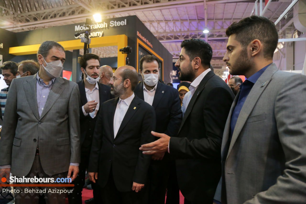 غرفه شهر بورس در روز اول نمایشگاه