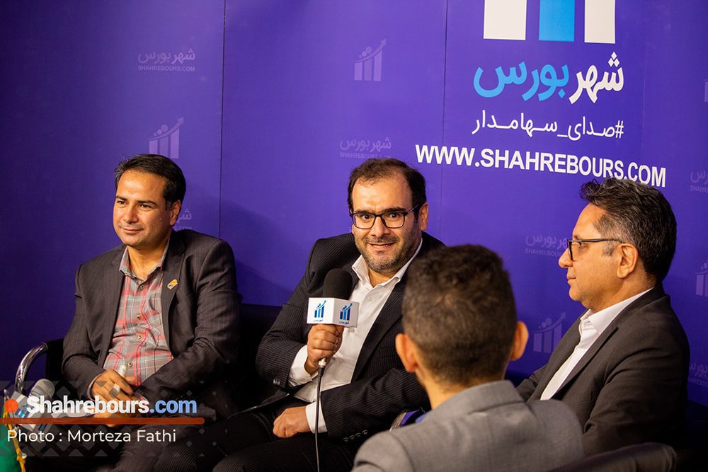 رئیس سازمان بورس تفکر مثبت دارد