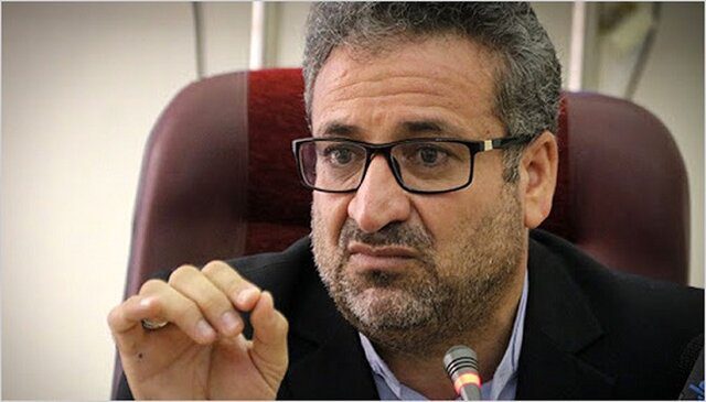 مجلس و دولت برای عرضه کالا در بورس کالا پیگیر جدی باشند