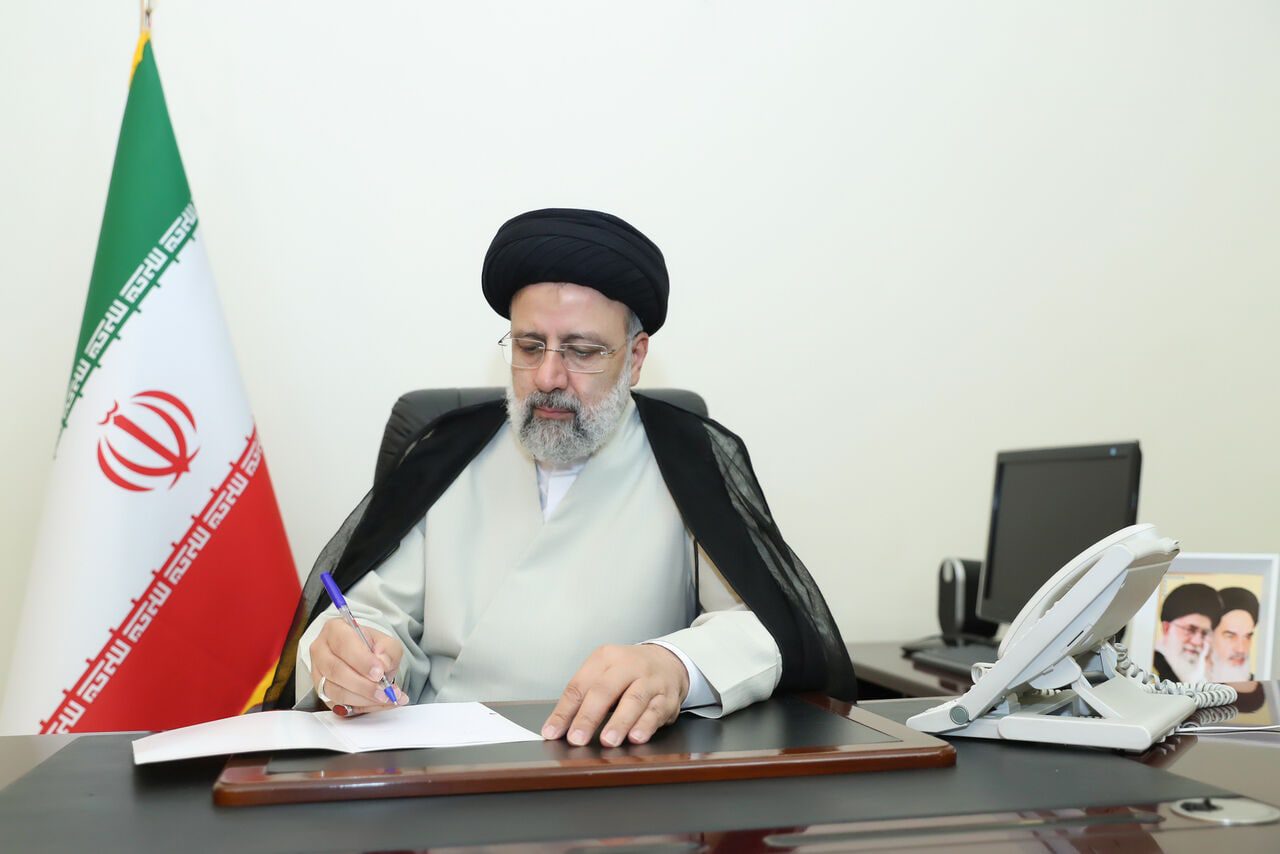 استعفای رستم قاسمی