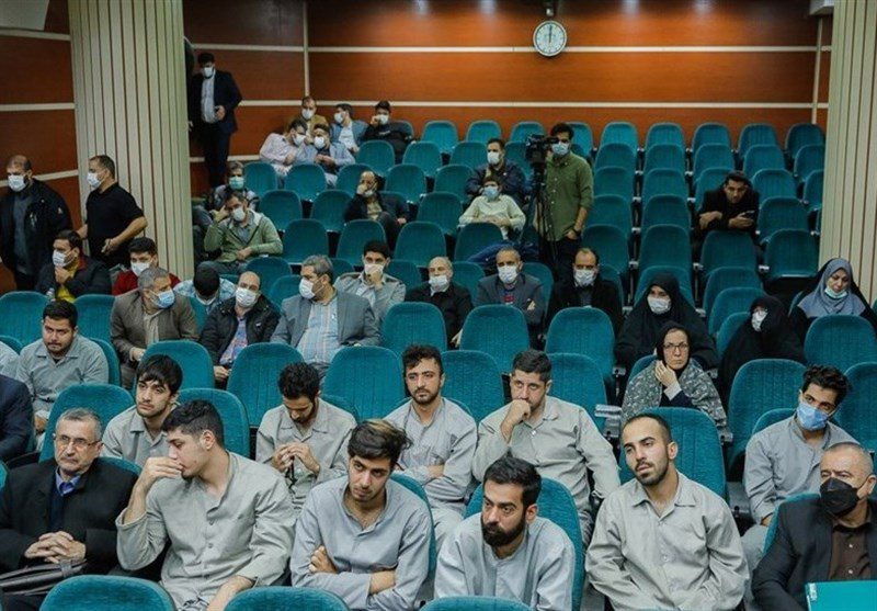 حکم اعدام دو نفر دستگیر شده نقض شد