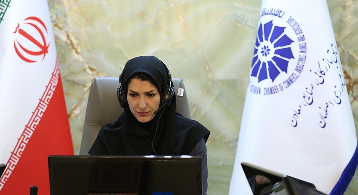 فرشته امینی عضو اتاق بازرگانی اصفهان 