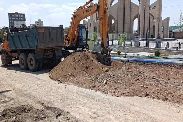 مقبره‌ الشعرا مرجع گردشگری تبریز می‌شود