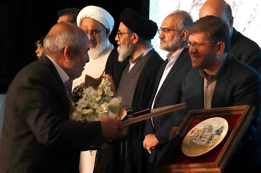 سومین همایش زنده نامان تبریز برگزار شد