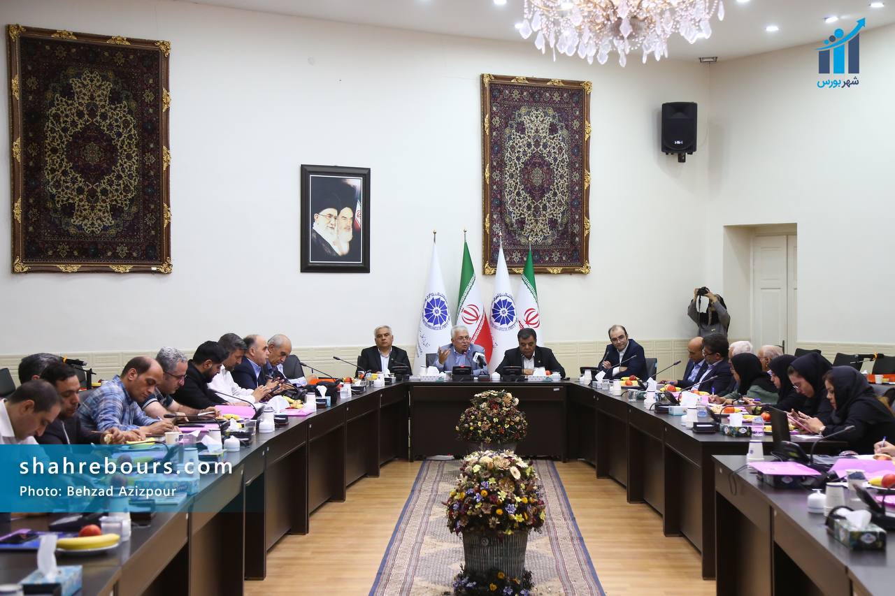 نشست خبری یونس ژائله رئیس اتاق تبریز