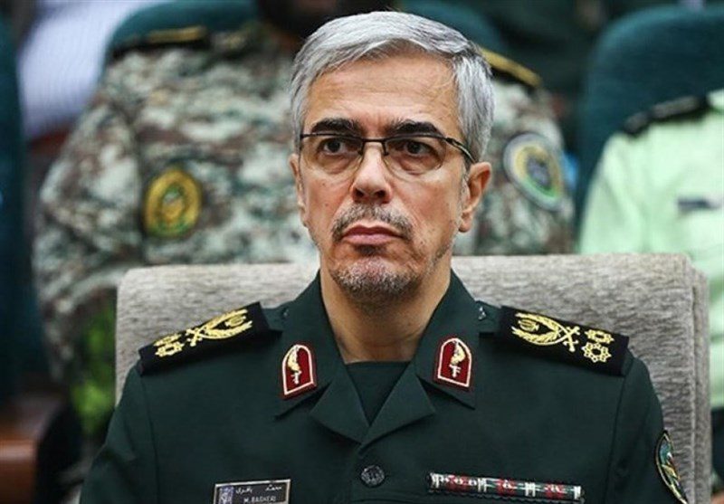 سرلشکر باقری با وزرای دفاع روسیه و قطر گفت و گوی تلفنی داشت