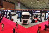 حضور هلدینگ خودرویی آذر خودرو در نمایشگاه بین المللی خودرو