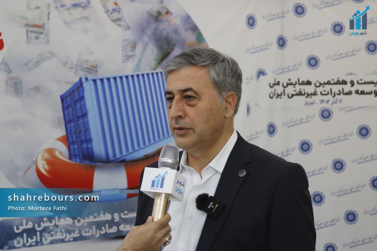 همایش صادرات غیرنفتی پل ارتباط دولت