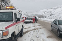 امدادرسانی به ۴۷ نفر از گرفتارشدگان در برف لرستان