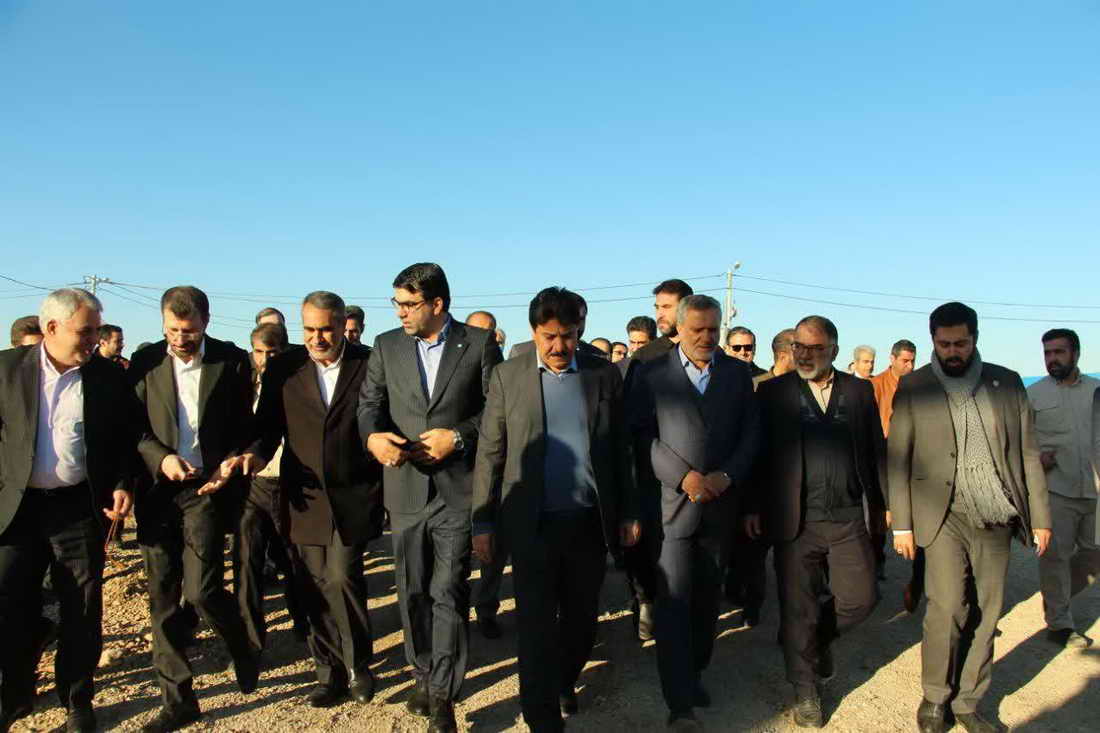 مدیر عامل بانک توسعه تعاون از طرحهای اقتصادی استان لرستان بازدید کرد