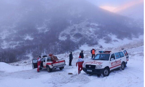 نجات ۵ کوهنورد مفقود شده در ارتفاعات بینالود