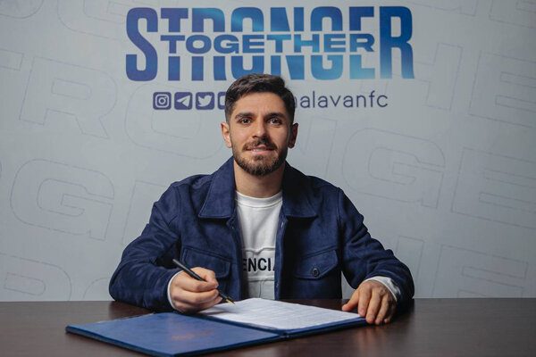 پیوستن بازیکن پرسپولیس به ملوان