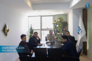 بازدید معاون فرهنگی و رسانه‌ای اداره کل ارشاد از تحریریه شهر بورس 1