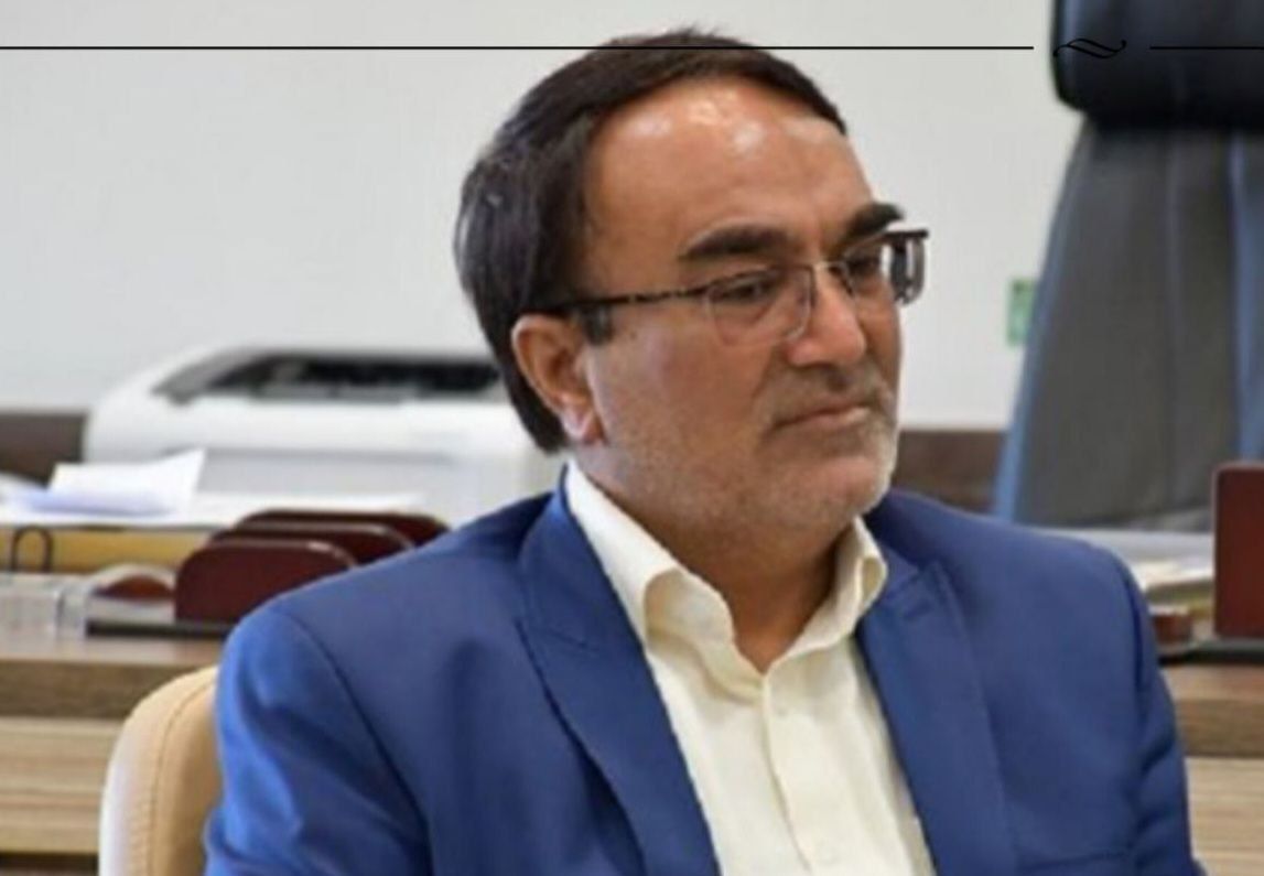 اخیراً مدیری به اتهام رشوه بازداشت نشده