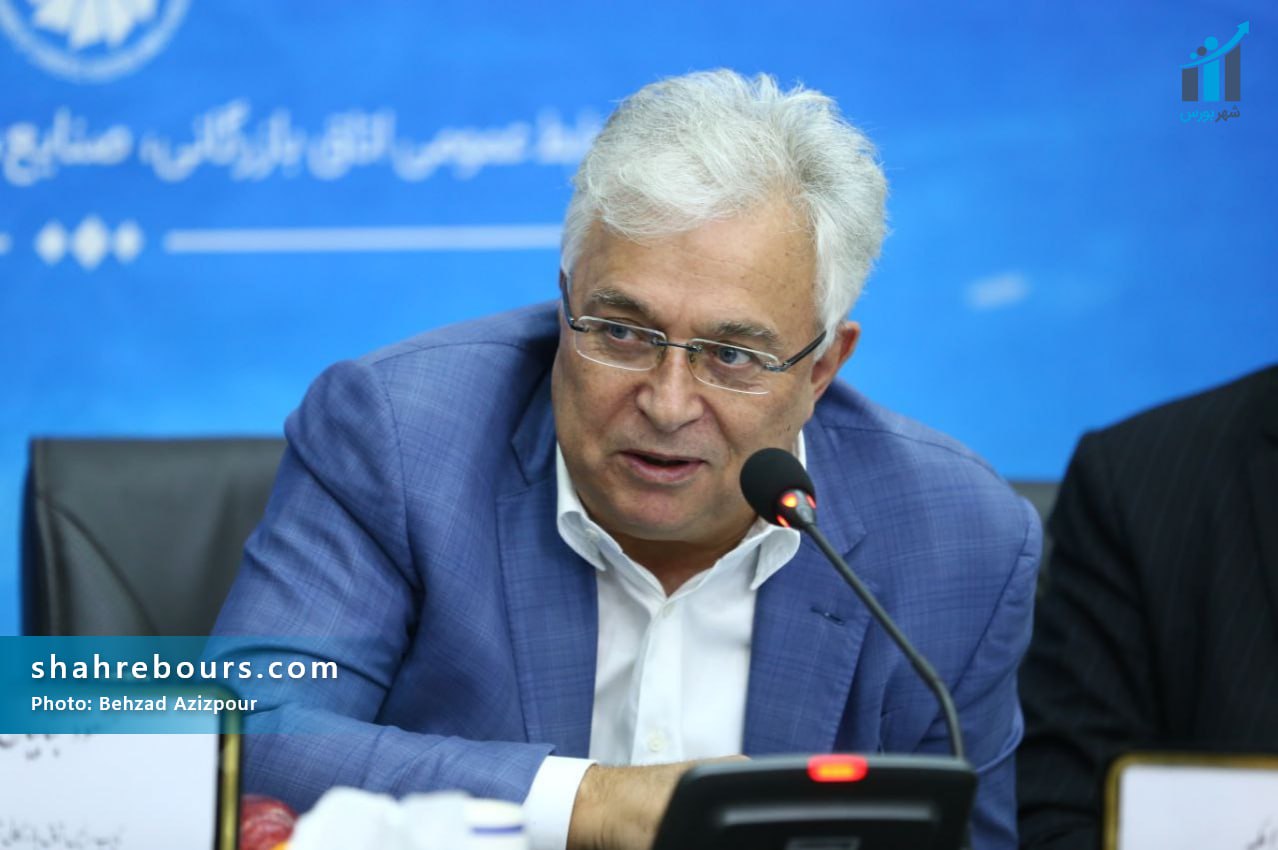 شرکت‌های زیان‌ده دولتی باید منحل یا واگذار شوند اقتصاد با دیپلماسی بهبود می‌یابد، نه با جنگ