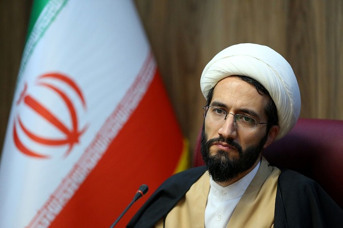 بیوگرافی علی لطیفی