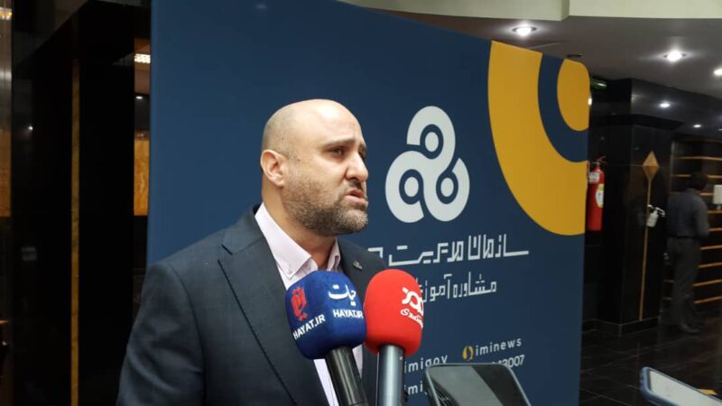 چالش‌ها و انتقادات در دوران مدیریت