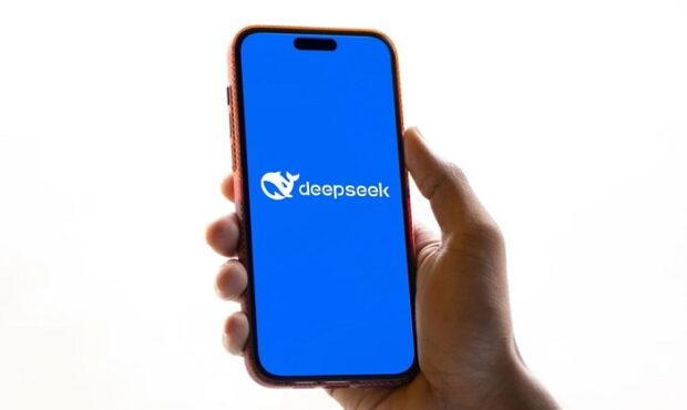 DeepSeek؛ چینی‌ها دنیای هوش مصنوعی را به چالش کشیدند