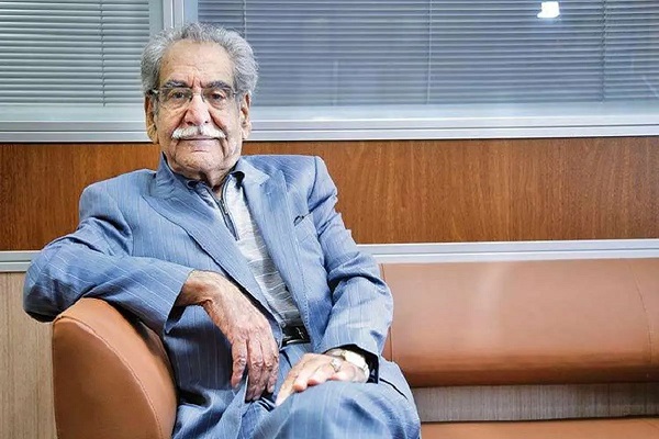 بیوگرافی شاهرخ ظهیری