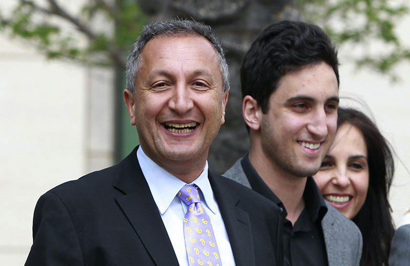 زندگی شخصی و خانوادگی اسحاق لاریان