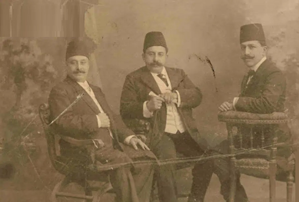 فعالیتهای اجتماعی و سیاسی محمدحسین امینالضرب