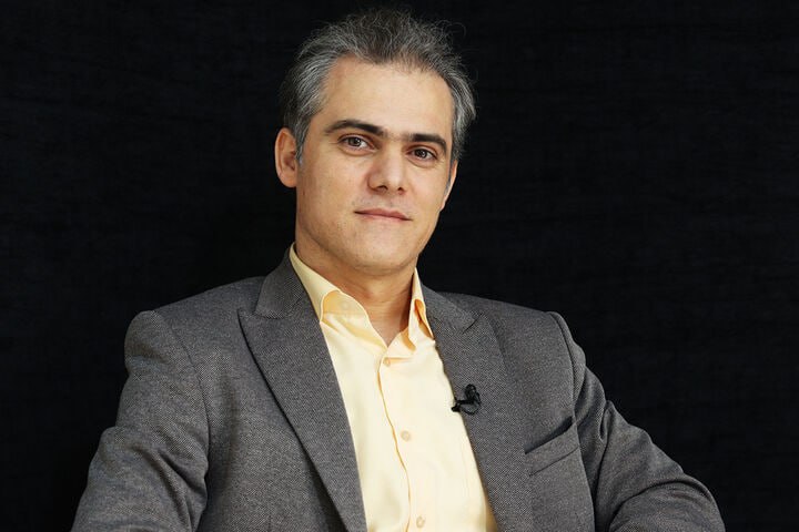 پیش‌بینی قیمت مسکن در سال 1404؛ خانه بخریم یا صبر کنیم؟