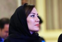 بانوی تبریزی نماینده ایران در نشست سالانه ارتباطات سوئيس