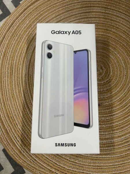 بررسی گوشی سامسونگ Galaxy A05
