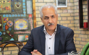 کاهش قیمت طلا ادامه‌دار است؟ بررسی نوسانات پیش‌روی بازار