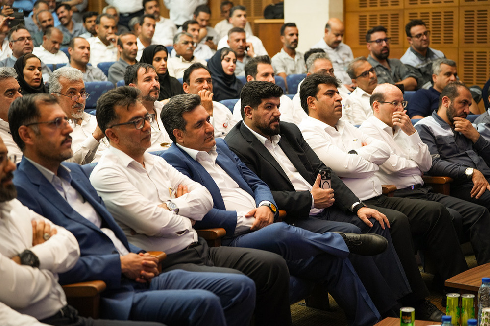 آیین تجلیل از تلاشگران نمونه شرکت پتروشیمی نوری برگزار شد