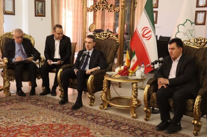 توسعه روابط اسپانیا و ایران با دیپلماسی شهری/ شور فوتبالی مردم تبریز تحسین برانگیز است