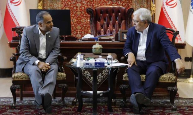 دیدار مدیرعامل بانک تجارت کشور با رئیس اتاق بازرگانی تبریز