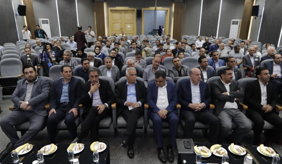 بهشت معدنی هستیم، اما بهره ای از آن نبرده ایم