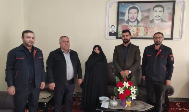 دیدار با سه خانواده معزز شهید در ورزقان