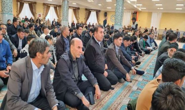 حضور پرشور کارکنان مجتمع مس سونگون در مراسم اولین سالگرد شهادت آیت‌الله رئیسی و همراهان