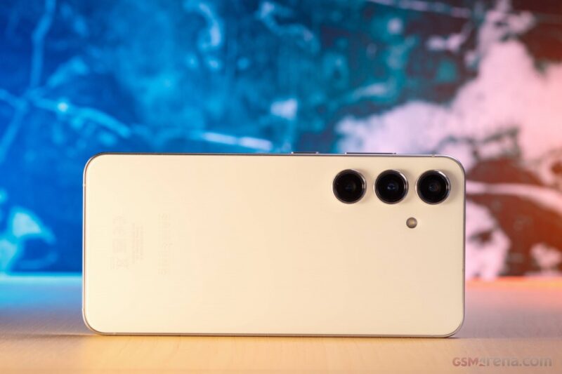 مقایسه سامسونگ Galaxy S24 با Vivo X100 Pro