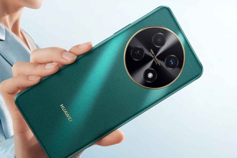 بررسی گوشی هواوی Nova 12i